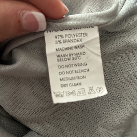 LIKE⭐️NEW CHEVRON DRESS🖤Black, Gray & White by Nicole Marie Bell Sleeves Medium - Picture 8 of 10